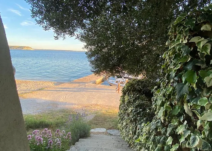 Апартаменты By The Sea Bozo Benic *